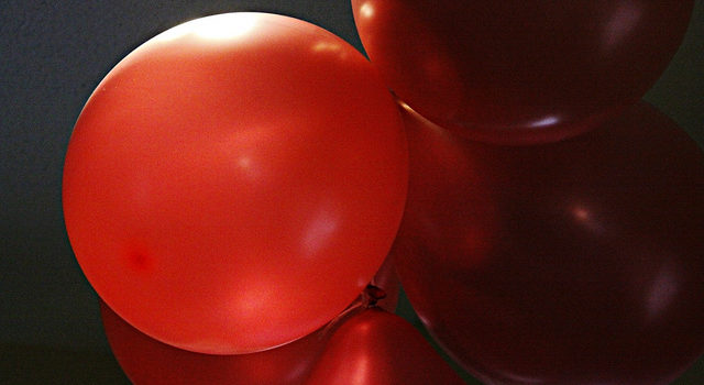 birth day balloons Red balloons