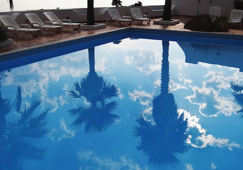 pool blue